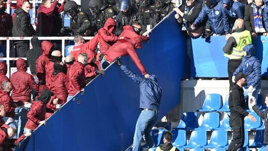 Karlsruher SC - 1. FC Kaiserslautern Karlsruher SC - 1. FC Kaiserslautern