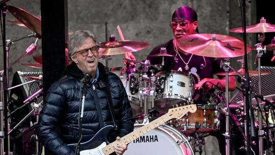 Eric Clapton tritt auf Eric Clapton tritt auf