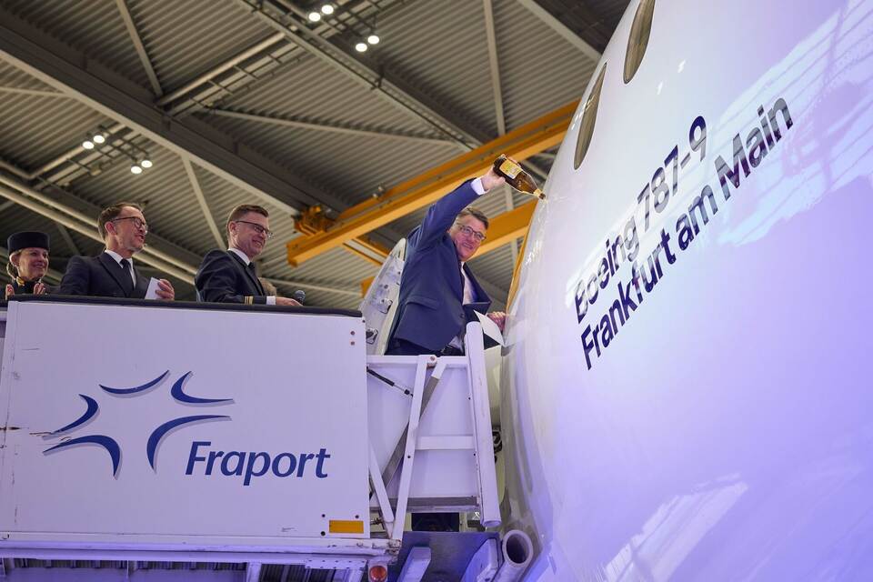 Taufe von Boing 787 auf den Namen "Frankfurt am Main" Taufe von Boing 787 auf den Namen "Frankfurt am Main"