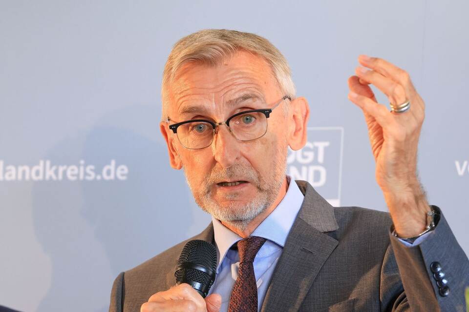 Sachsens Innenminister Armin Schuster Sachsens Innenminister Armin Schuster