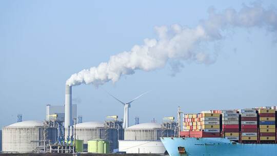 LNG-Importterminal in Rotterdam
