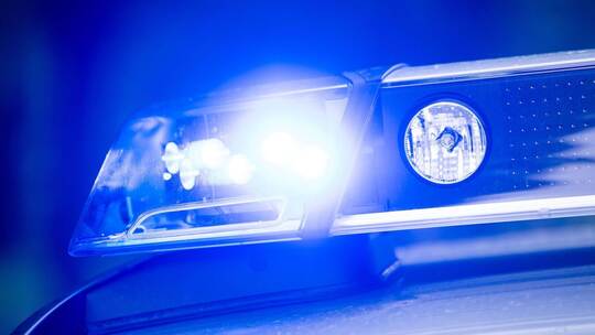 Polizei - Symbolbild Polizei - Symbolbild