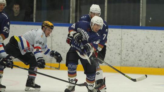 Auf den Sieg Fokussiert: Oliver Walvaag und die Bisons.