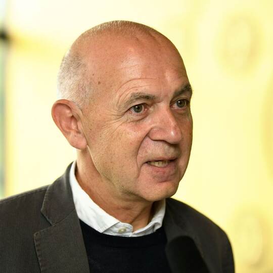 Bernd Neuendorf
