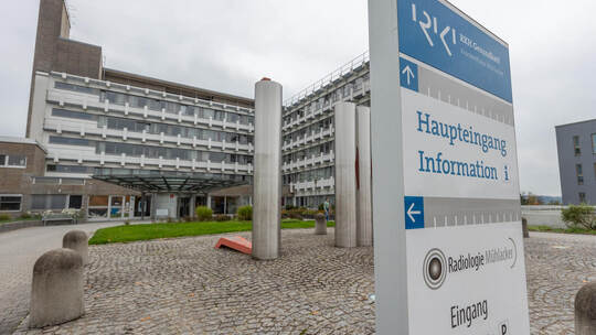 Die heutige RKH Klinik in Mühlacker ist im Oktober 1975 als Kreiskrankenhaus eingeweiht worden. Das breite medizinische Spektrum