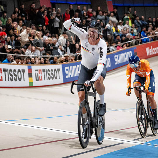 Sensationeller Triumph in Santiago de Chile: Der Dietlinger Radsportler Moritz Augenstein konnte den Weltmeistertitel im Scratch AUGENSTEIN Moritz: UCI Track Cycling World Championships – 2025