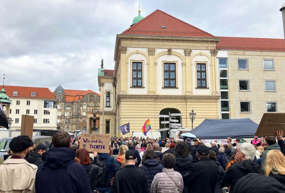 Demonstration nach «Stadtbild»-Aussagen - Magdeburg Demonstration nach «Stadtbild»-Aussagen - Magdeburg