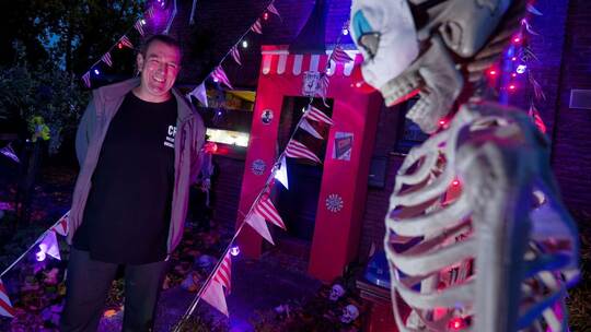 Besuch in Horror-Haus in Duisburg bei Halloween-Fan Sven Wagner