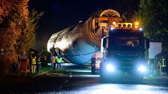 Ankunft Airbus A310 am Serengeti-Park Ankunft Airbus A310 am Serengeti-Park