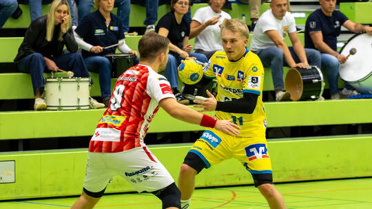 Die SG II mit Jona Mauch (am Ball) will sich am Wochenende vom TV Ehingen nicht aufhalten lassen. Foto: Ralf Becker