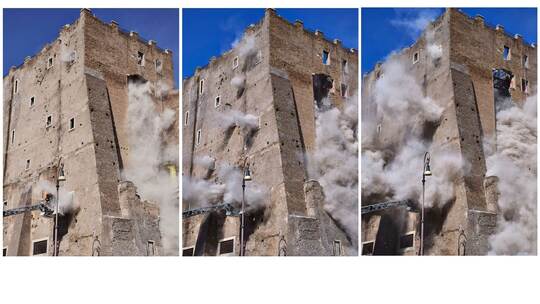 Mittelalterlicher Turm in Rom stürzt ein Mittelalterlicher Turm in Rom stürzt ein