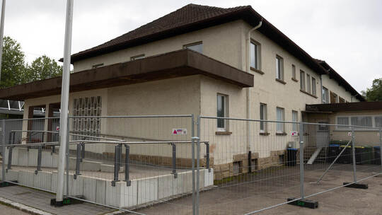 Knittlingen Alte Festhalle Gesperrt