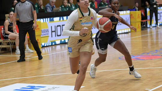 Kilyn McGuff (links) steuerte 17 Punkte zum Sieg von Keltern bei. Ripberger