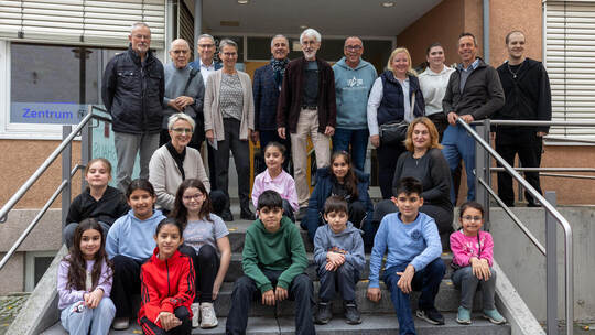 Auch die Kinder sagen Danke beim Treffen der Paten und Sponsoren im Zentrum für Familien/Mehrgenerationenhaus (Bernhardushaus) d