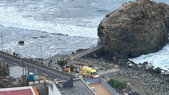 Riesenwellen auf Teneriffa