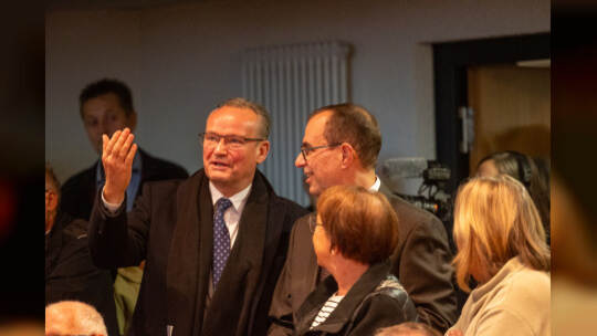 Mühlacker Stichwahl Retter Renner