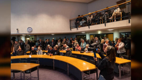 Mühlacker Stichwahl Retter Renner