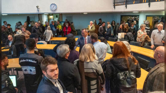 Mühlacker Stichwahl Retter Renner