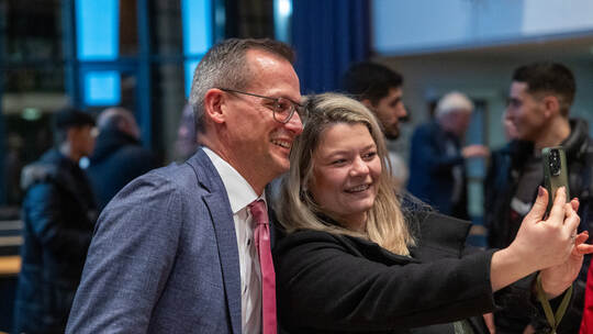 Mühlacker Stichwahl Retter Renner