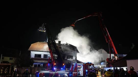 Doppelhaushälfte in Vollbrand Doppelhaushälfte in Vollbrand