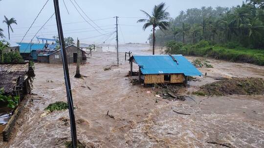 Taifun "Fung-wong" - Philippinen