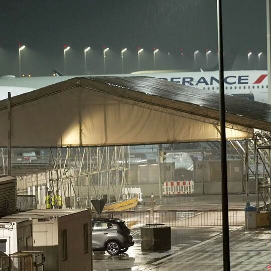 Flugzeug wegen Notfalls nach München umgeleitet