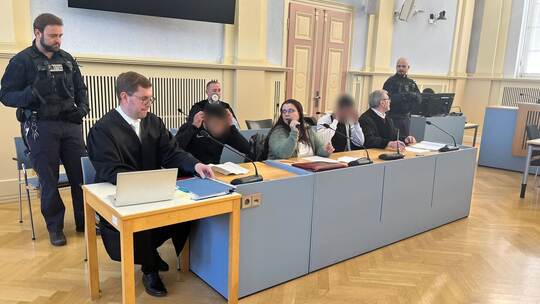 Prozess wegen wegen versuchten Mordes gegen zwei Brüder