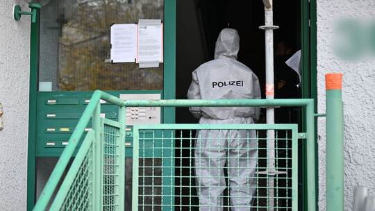 Drei Tote in Haus gefunden