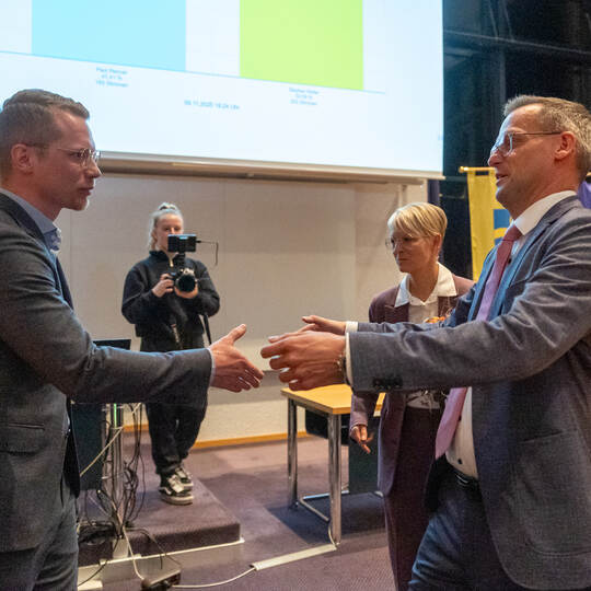 Mühlacker Stichwahl Retter Renner