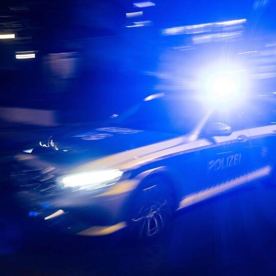 Polizei - Symbolbild Polizei - Symbolbild