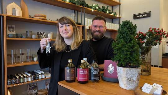 Für Freunde der Vorweihnachtszeit ist ein neuer Stern aufgegangen – dank Marleen und Dennis Hecker in ihrem adventlichen Store m