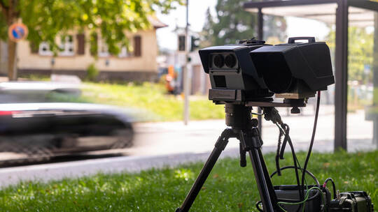 An einigen Stellen in Eisingen wird häufig zu schnell gefahren, wie die Blitzerauswertung im Gemeinderat gezeigt hat.