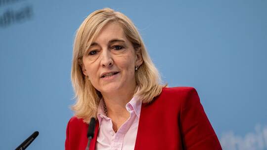 Gesundheitsministerin Warken