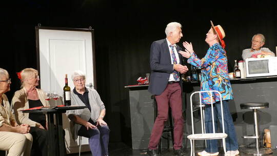 Überzeugen mit Spielfreude und Talent: die Seniorentheatergruppe Eulenspiel.