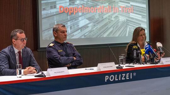 Pressekonferenz zu Doppelmordfall in Tirol Pressekonferenz zu Doppelmordfall in Tirol