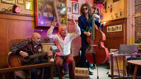 Helge Schneider zu neuer Tournee "Ellbogen vom Tich"