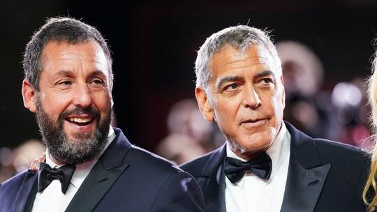 «Jay Kelly»: Roadmovie mit George Clooney und Adam Sandler