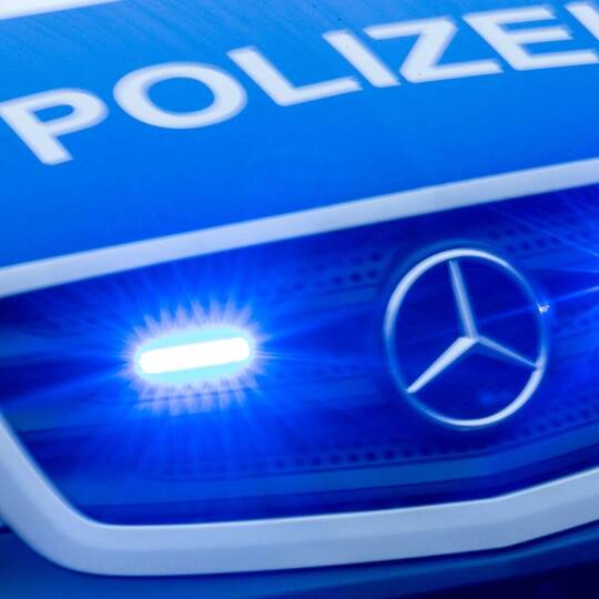 Polizeieinsatz mit Blaulicht