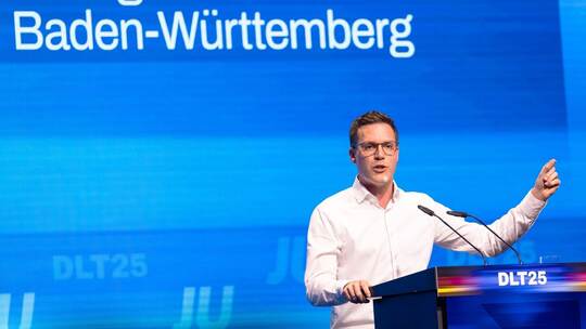 Manuel Hagel Manuel Hagel