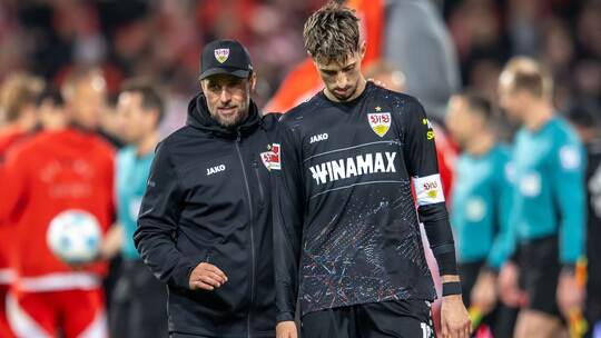 Sebastian Hoeneß und Atakan Karazor (r) Sebastian Hoeneß und Atakan Karazor (r)