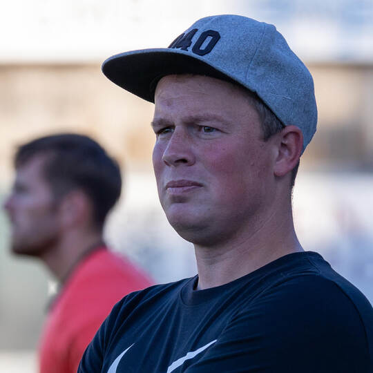 Kann mit dem bisherigen Saisonverlauf zufrieden sein: Trainer Dennis Will belegt mit dem FC Nöttingen Platz drei in der Oberliga