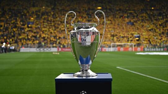Champions League Pokal in Dortmund