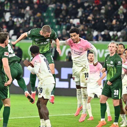 VfL Wolfsburg - Bayer Leverkusen