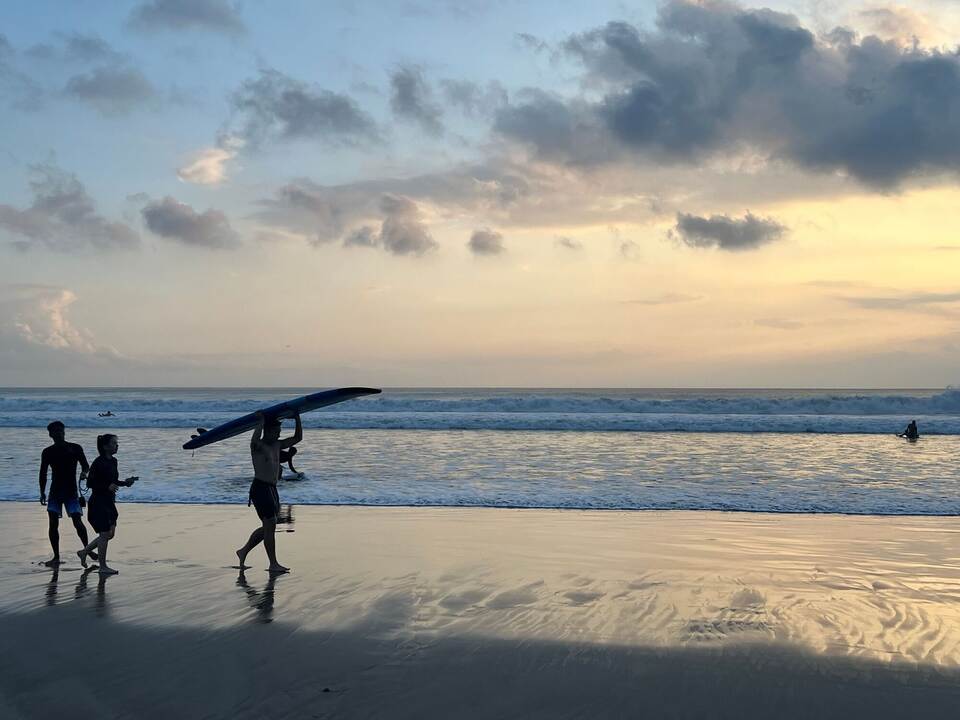 Surfer auf Bali