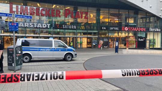 Polizei räumt Einkaufszentrum nach Drohung
