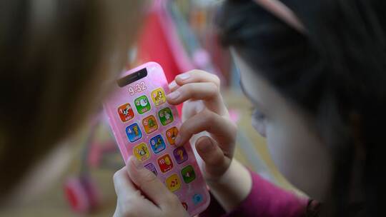 Kinderspielzeug Kinderspielzeug