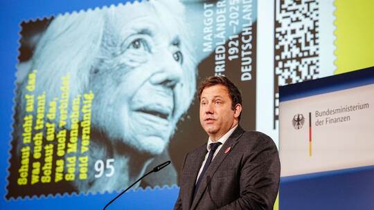 Vorstellung Sonderpostwertzeichen zu Ehren von Friedländer Vorstellung Sonderpostwertzeichen zu Ehren von Friedländer