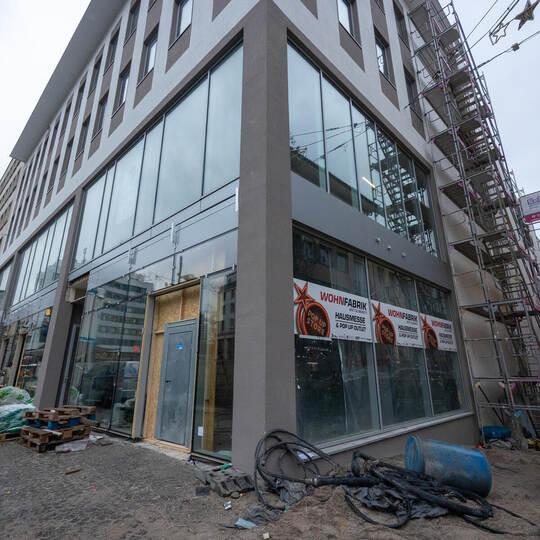 Übergabe Rewe am Leo