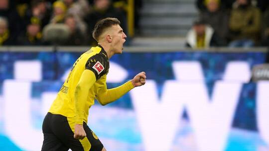 Borussia Dortmund - VfB Stuttgart Borussia Dortmund - VfB Stuttgart