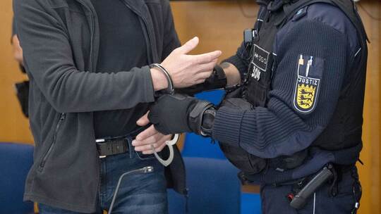 Prozessauftakt nach Schüssen